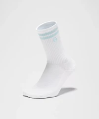 Unisex Daily Essential Crew Socks *Stripe