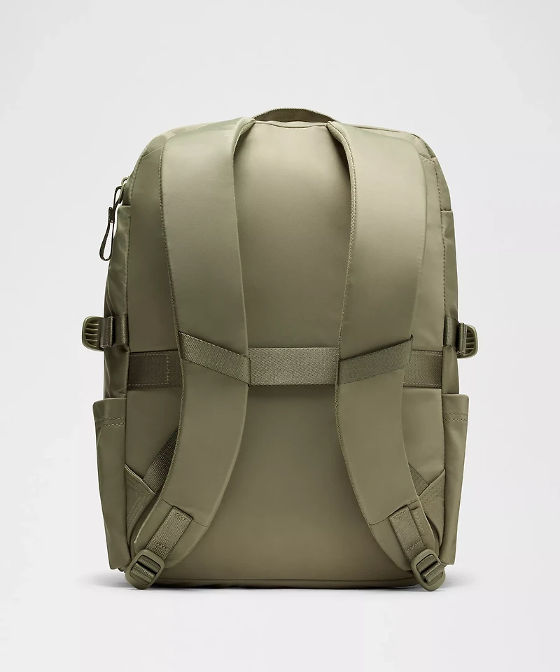 New Crew Backpack 22L *Updated | Men's Bags,Purses,Wallets
