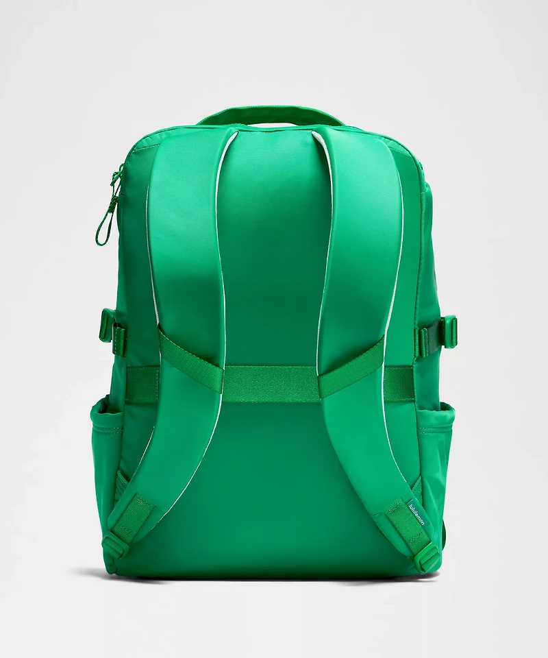 New Crew Backpack 22L *Updated | Men's Bags,Purses,Wallets