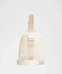 Everywhere Sling Bag 4.2L