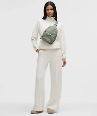 Everywhere Sling Bag 4.2L