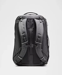 Triple-Zip Backpack 28L *Tech Canvas