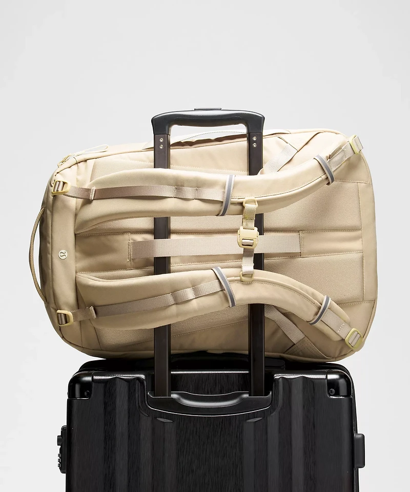 Triple-Zip Backpack 28L *Tech Canvas | Men's Bags,Purses,Wallets