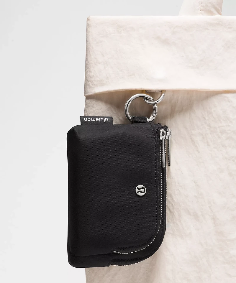 Double Zip Clippable Card Pouch