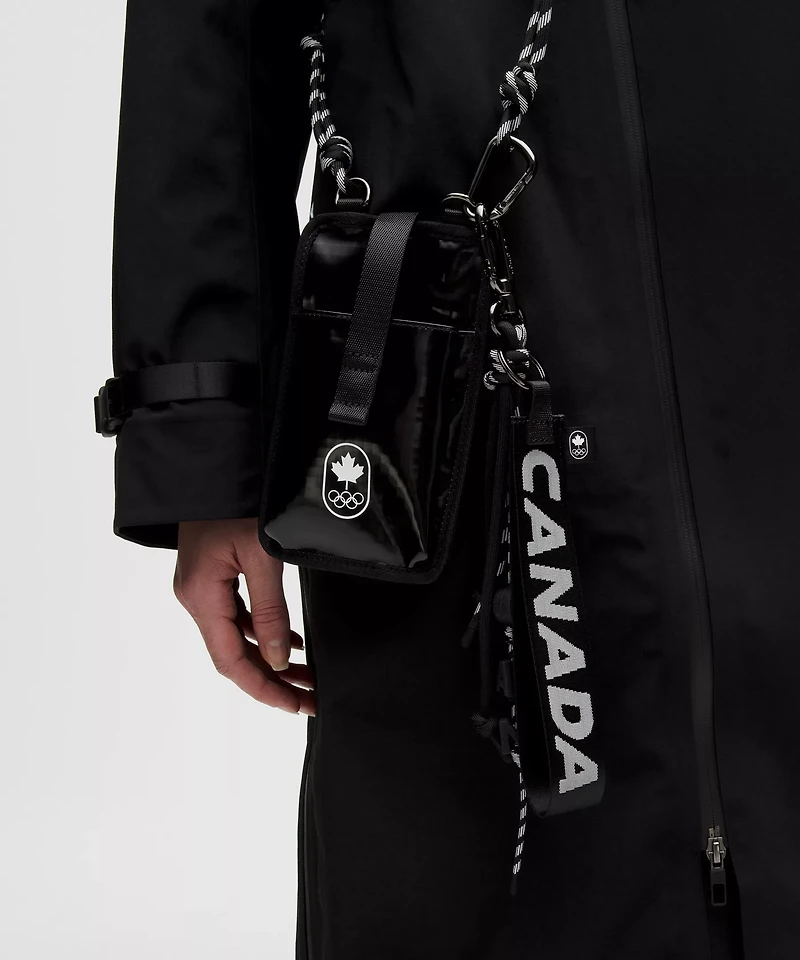 Team Canada Paracord Keychain *COC Logo