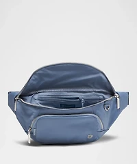 Everywhere Belt Bag Extra Large 4L *Metal | Men's Bags,Purses,Wallets