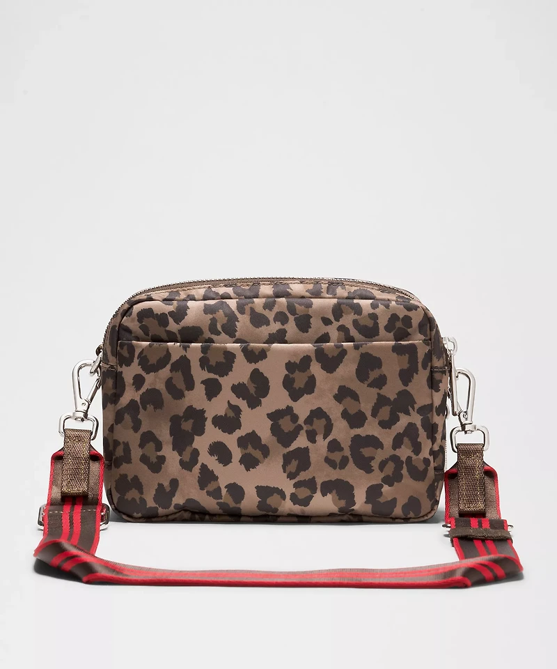 Everywhere Crossbody Bag 2L *Leopard