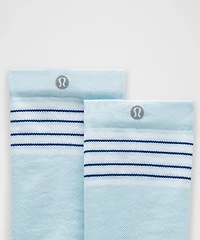 Unisex Power Stride Crew Socks *Stripe