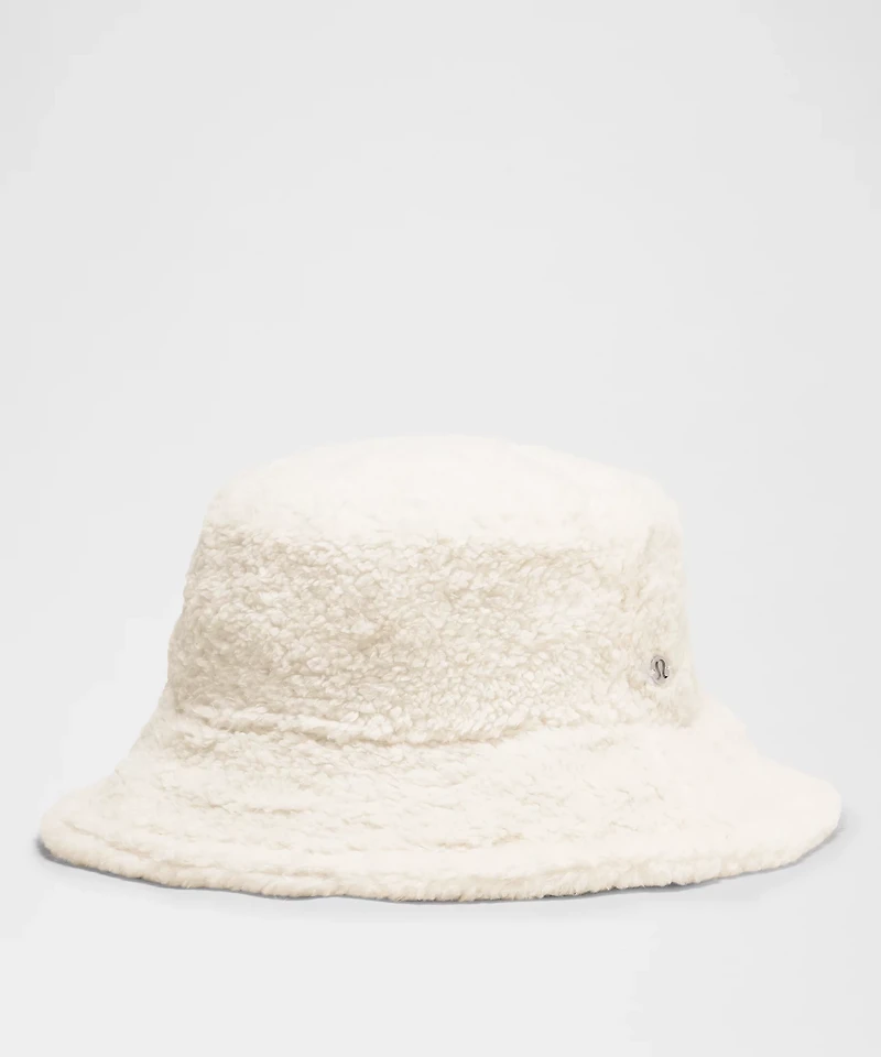 Boucle Fleece Reversible Bucket Hat