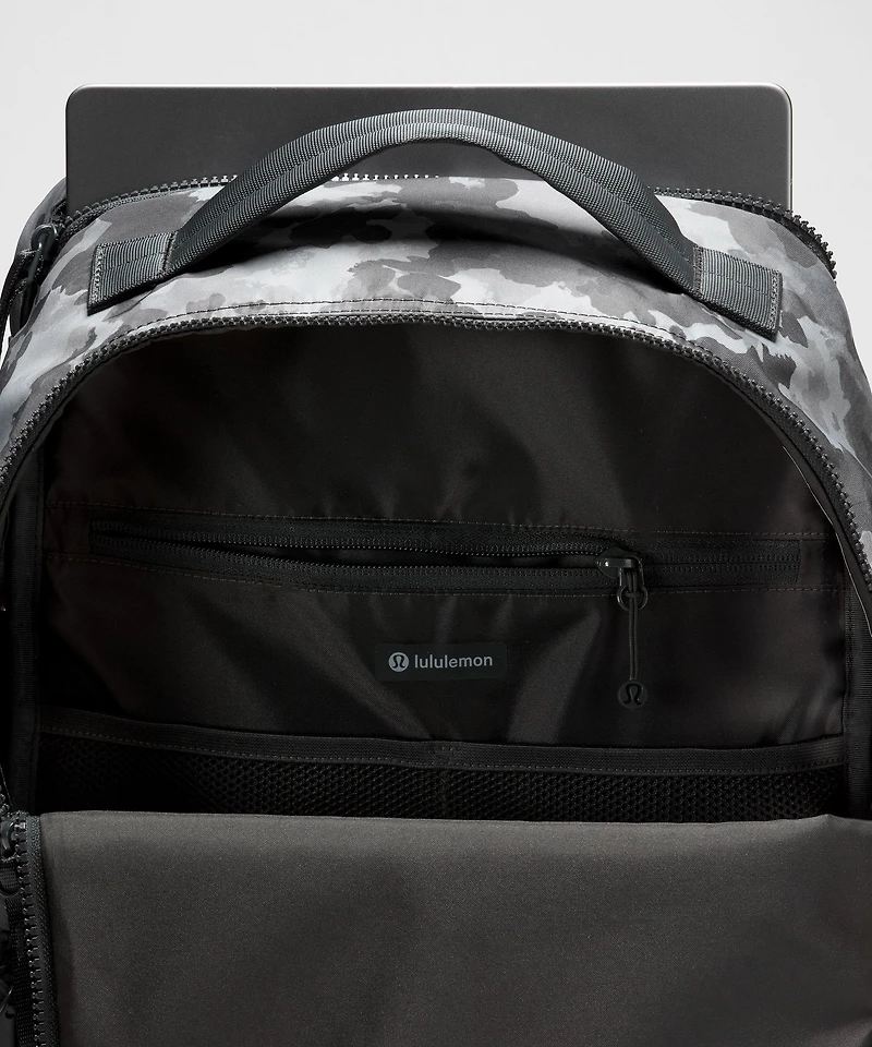 New Crew Backpack 22L | Men's Bags,Purses,Wallets
