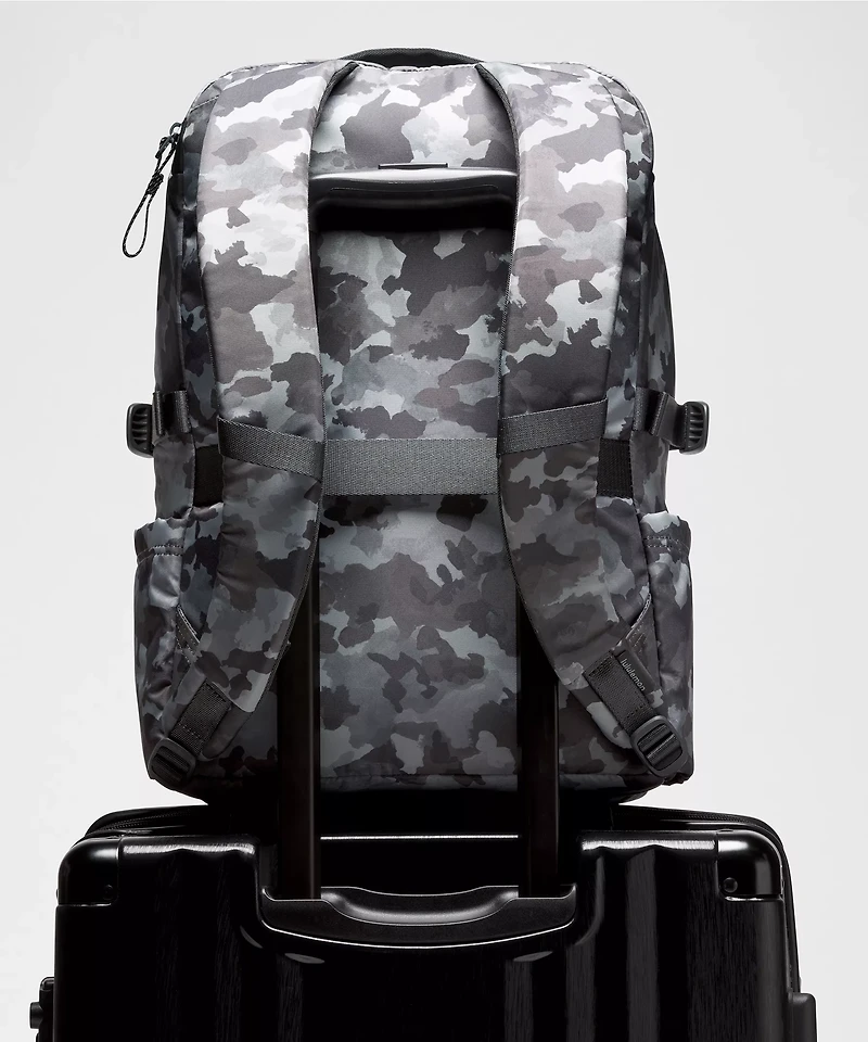 New Crew Backpack 22L | Men's Bags,Purses,Wallets