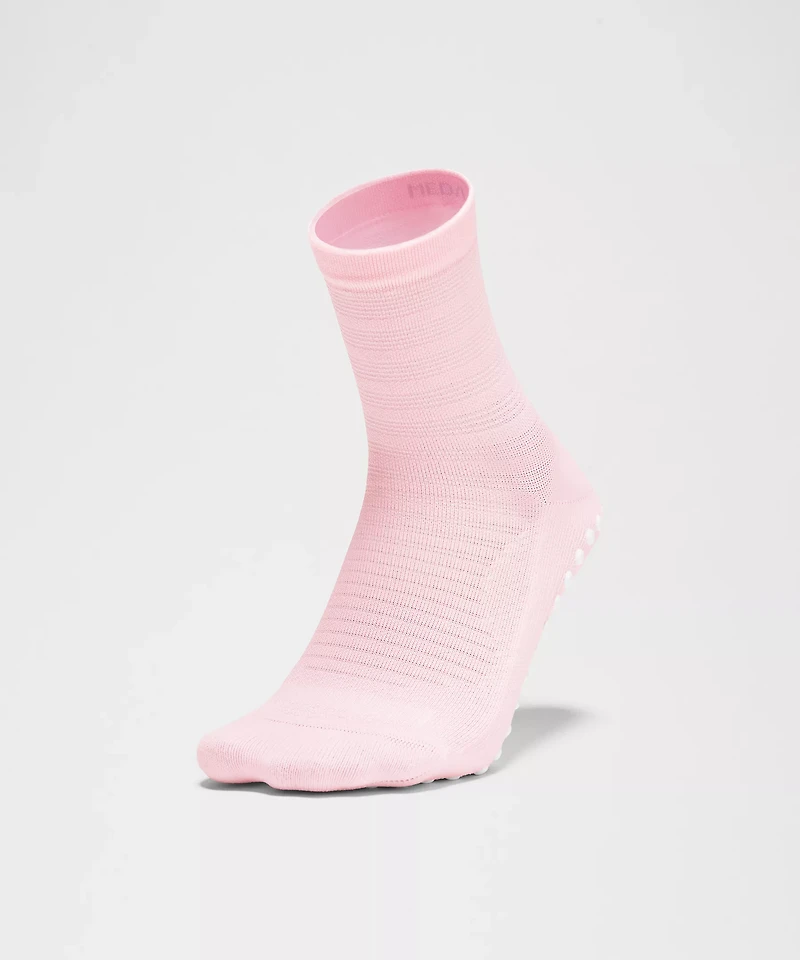 Find Your Balance Grip Socks *Stripe