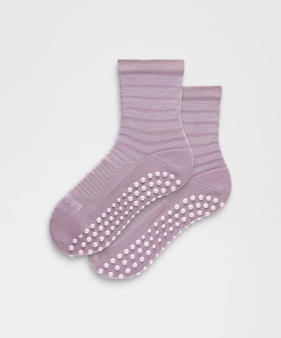 Find Your Balance Grip Socks *Stripe