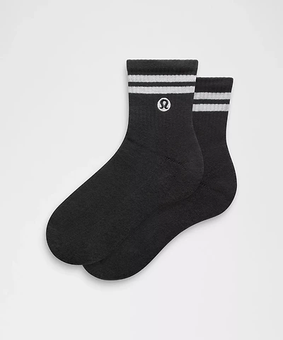 Unisex Daily Essential Quarter Socks *Stripe
