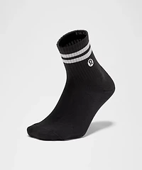 Unisex Daily Essential Quarter Socks *Stripe