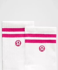 Unisex Daily Essential Quarter Socks *Stripe