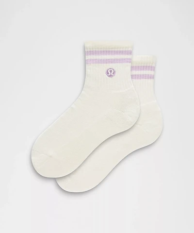 Unisex Daily Essential Quarter Socks *Stripe