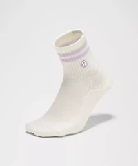 Unisex Daily Essential Quarter Socks *Stripe