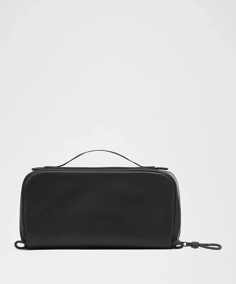 Open-Flat Toiletry Bag