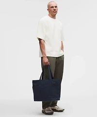 Daily Multi-Pocket Zip-Top Tote Bag 18L