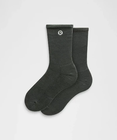 Unisex Daily Essential Crew Socks | Men's