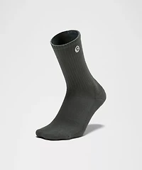 Unisex Daily Essential Crew Socks