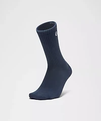 Unisex Daily Essential Crew Socks