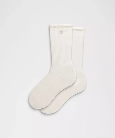 Unisex Daily Essential Crew Socks