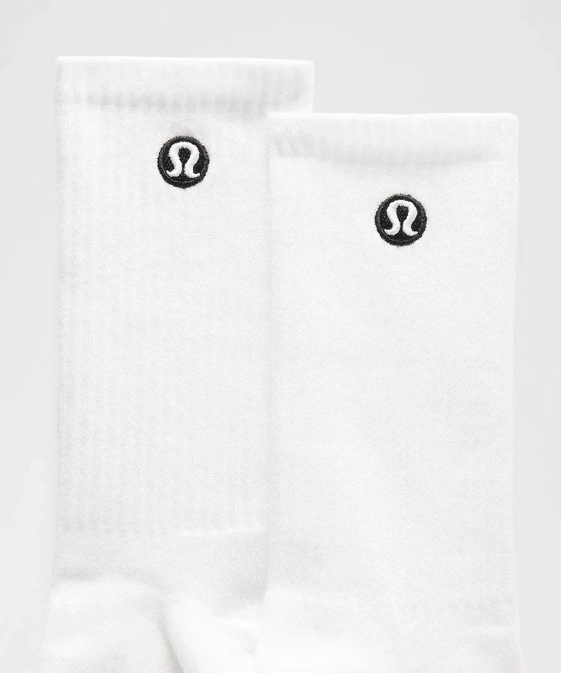 Unisex Daily Essential Quarter Socks