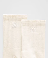Unisex Daily Essential Quarter Socks