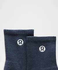 Unisex Daily Essential Quarter Socks