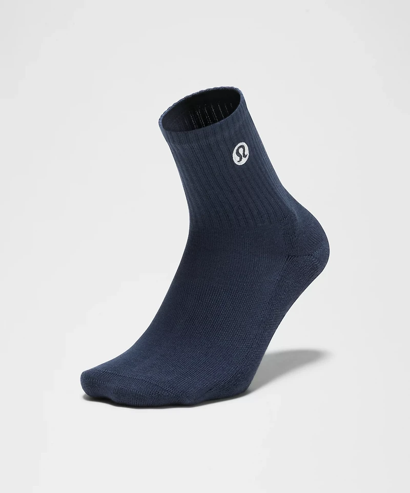 Unisex Daily Essential Quarter Socks