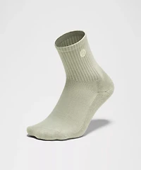 Unisex Daily Essential Quarter Socks