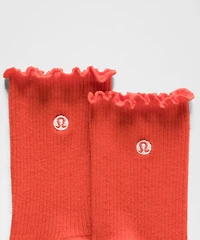 Unisex Lettuce Edge Quarter Socks