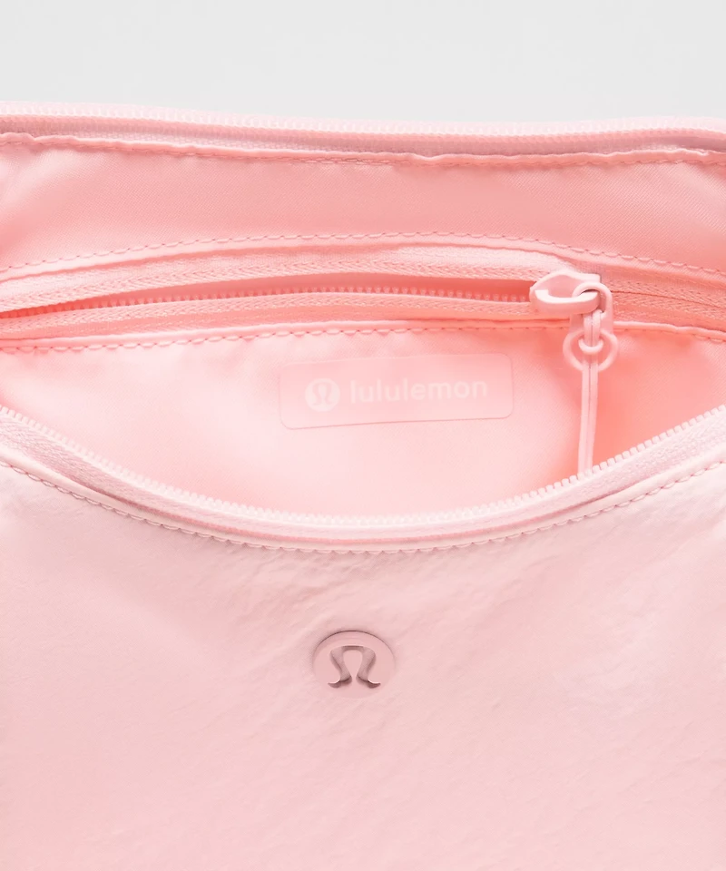 Small Slouchy Sling Bag 3L