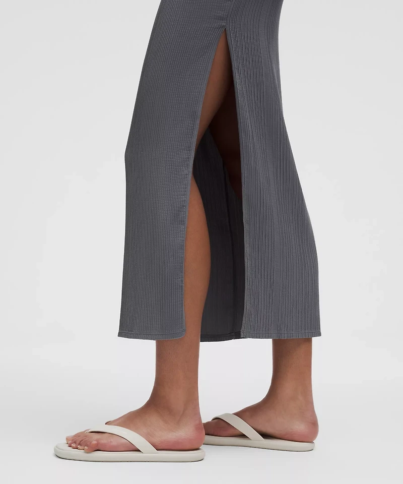 Sleeveless Pleated Stretch Maxi Dress | Women's Dresses