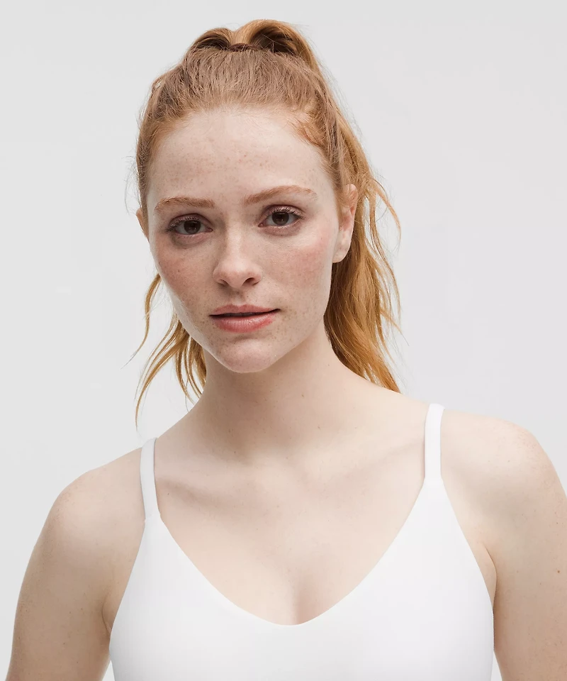 lululemon Focuser Scoop-Neck Bra Nulu *Light Support, C/D Cup