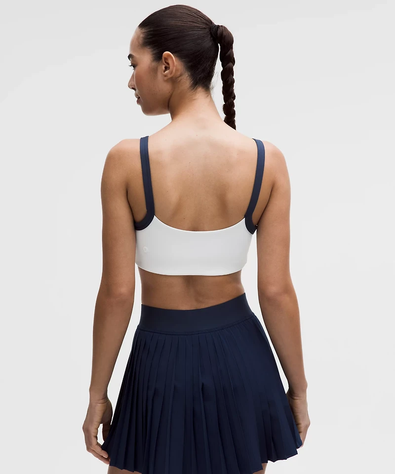 Straight-Strap Sports Bra Light Support, B/C Cup *Tennis Deuce