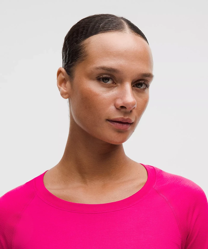 Swiftly Tech Long-Sleeve Shirt 2.0 *Hip Length