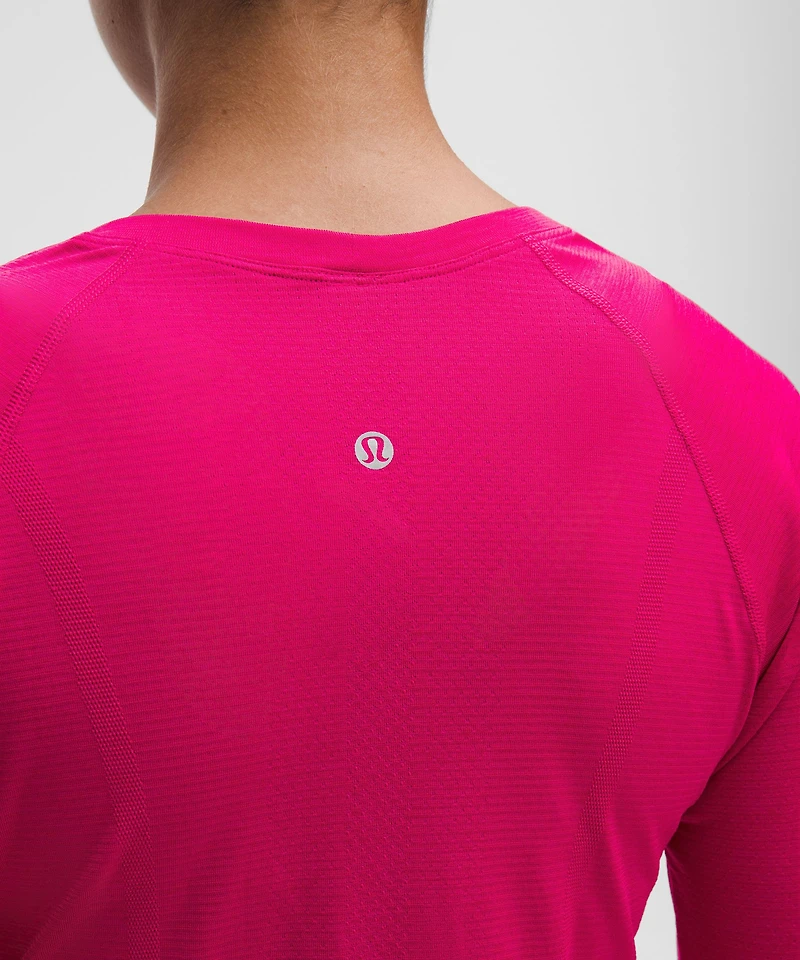 Swiftly Tech Long-Sleeve Shirt 2.0 *Hip Length