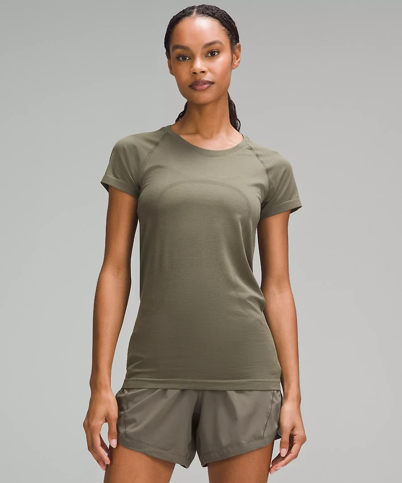 Swiftly Tech Short-Sleeve Shirt 2.0 *Hip Length | Women's Short Sleeve Shirts & Tee's