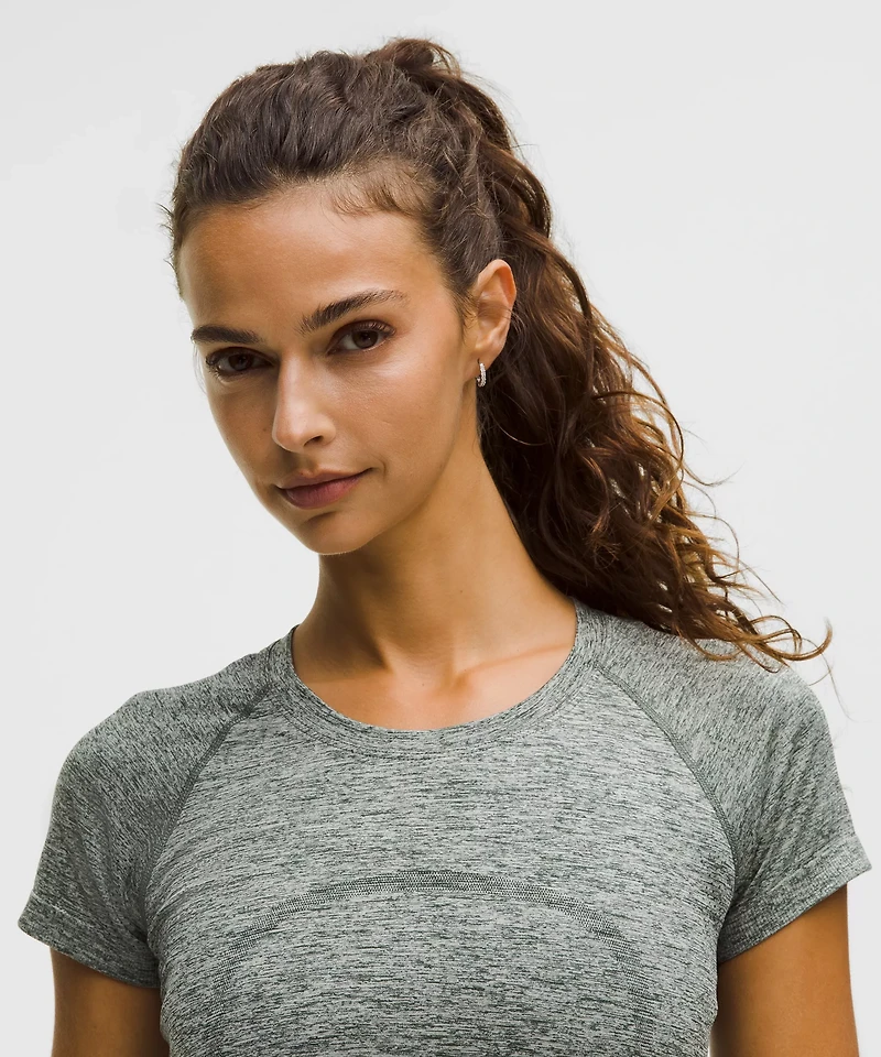 Swiftly Tech Short-Sleeve Shirt 2.0 *Hip Length | Women's Short Sleeve Shirts & Tee's