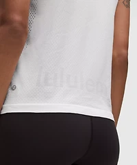Train to Be Short-Sleeve Shirt | Women's Short Sleeve Shirts & Tee's