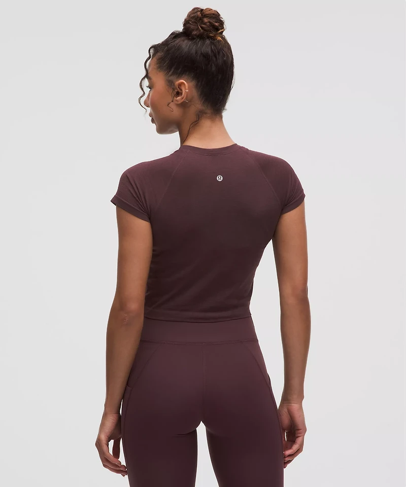 Swiftly Tech Cropped Short-Sleeve Shirt 2.0 | Women's Short Sleeve Shirts & Tee's