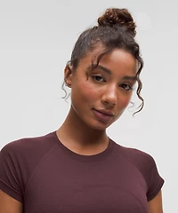 Swiftly Tech Cropped Short-Sleeve Shirt 2.0 | Women's Short Sleeve Shirts & Tee's