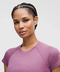 Swiftly Tech Cropped Short-Sleeve Shirt 2.0 | Women's Short Sleeve Shirts & Tee's