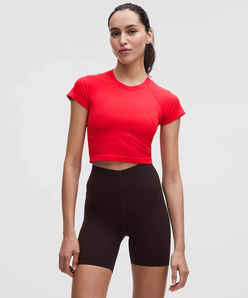 Swiftly Tech Cropped Short-Sleeve Shirt 2.0 | Women's Short Sleeve Shirts & Tee's