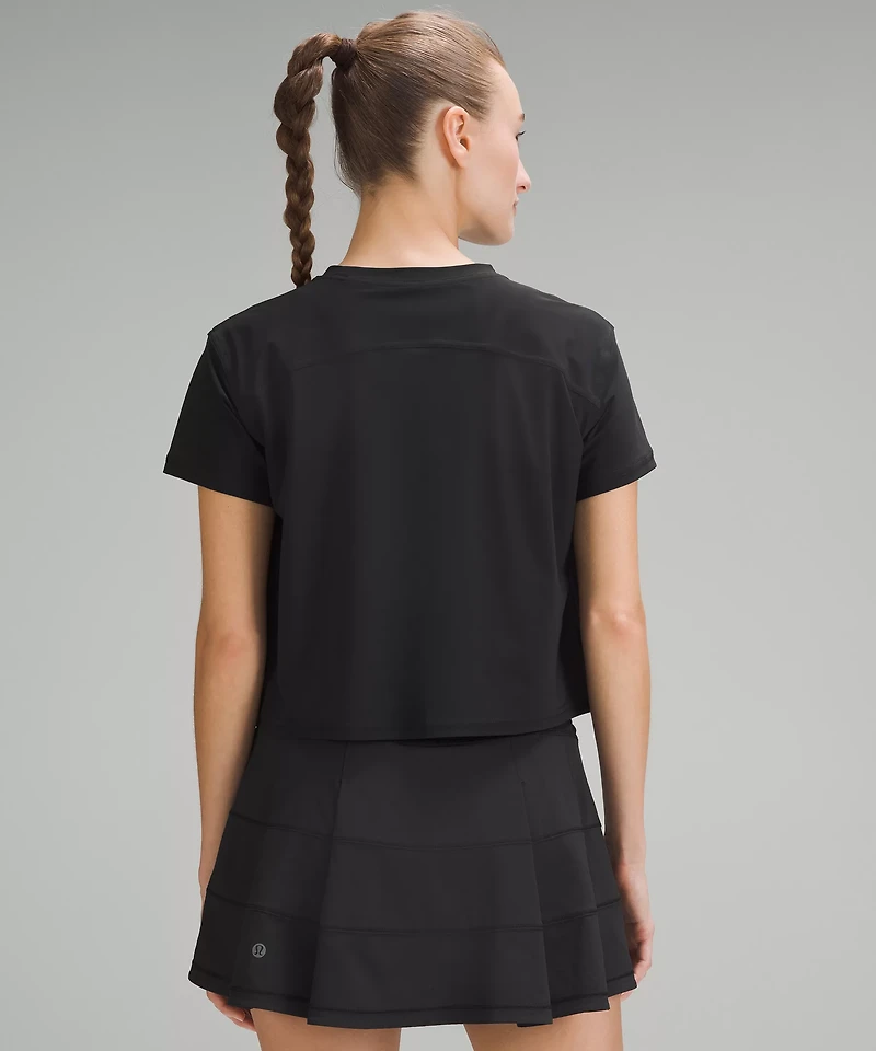 Lightweight Tennis Crewneck T-Shirt | Women's Short Sleeve Shirts & Tee's