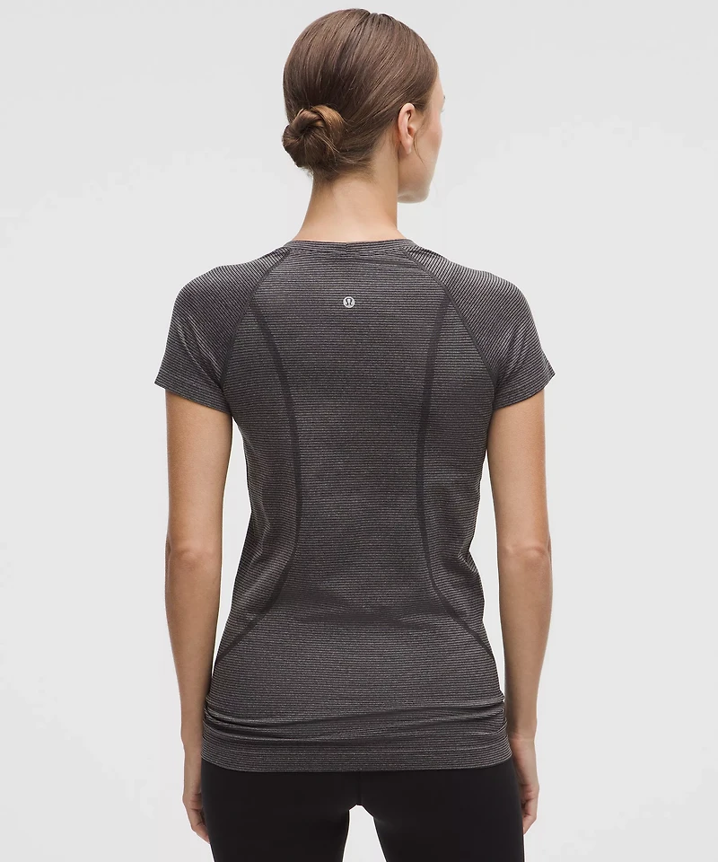 Swiftly Tech Short-Sleeve Shirt 2.0 *Hip Length | Women's Short Sleeve Shirts & Tee's