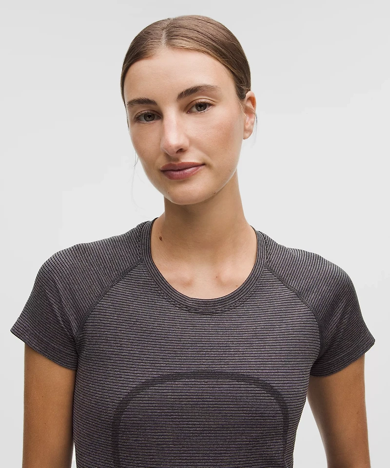 Swiftly Tech Short-Sleeve Shirt 2.0 *Hip Length | Women's Short Sleeve Shirts & Tee's